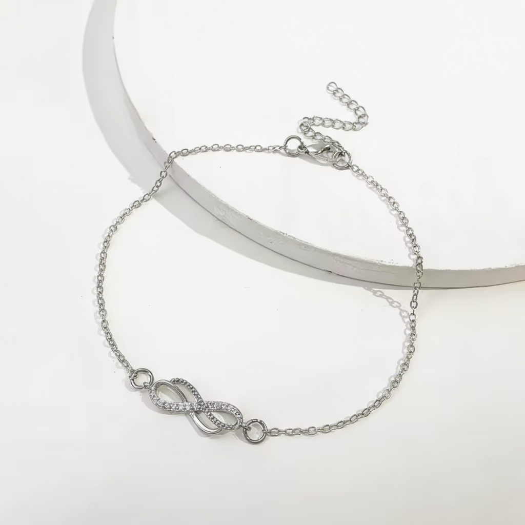 Dana | Breloque délicate infinie | Bracelet de cheville en argent